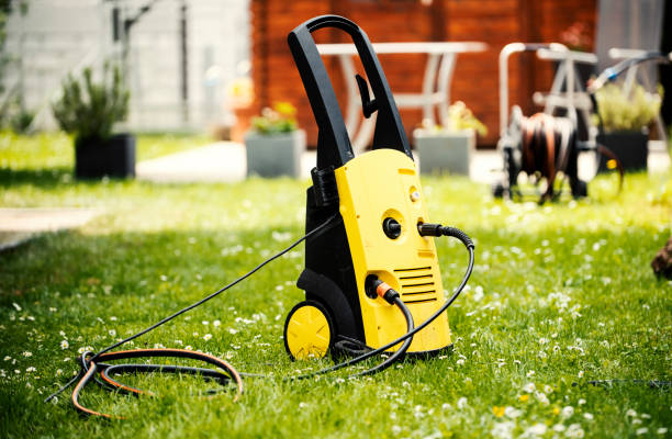 Best Soft Washing for Delicate Surfaces in Versailles, OH